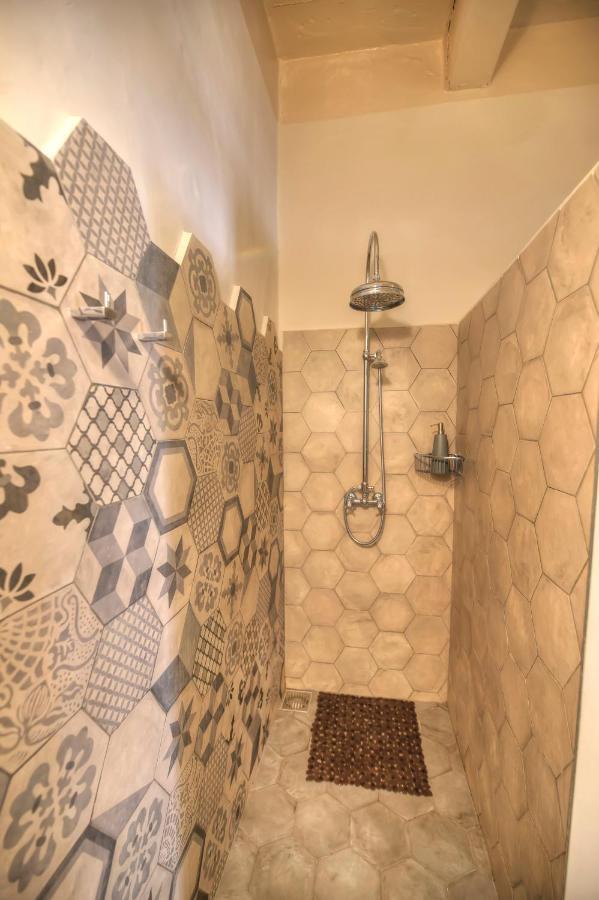 Апартаменты Charming & Traditional Flat In Center Esch1-2 *