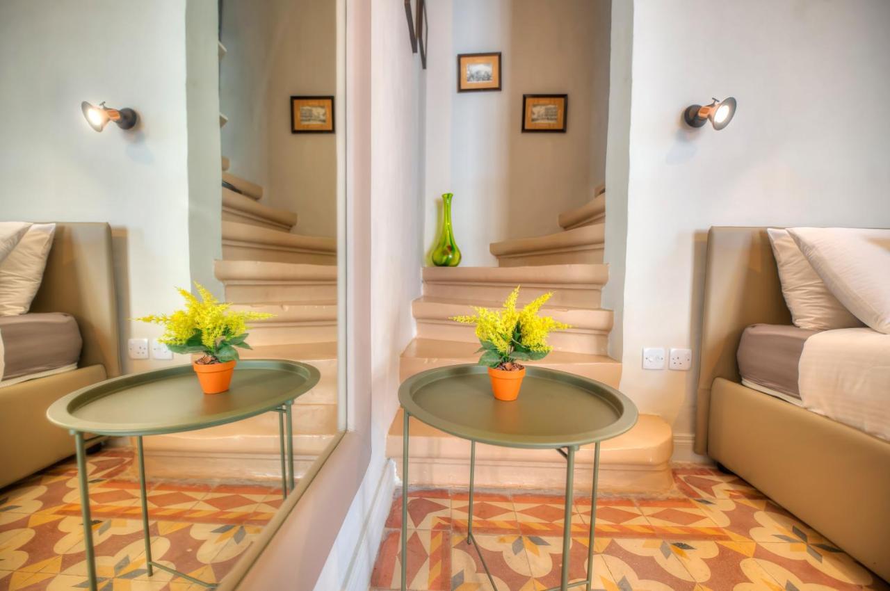 Charming & Traditional Flat In Center Esch1-2 * Валетта